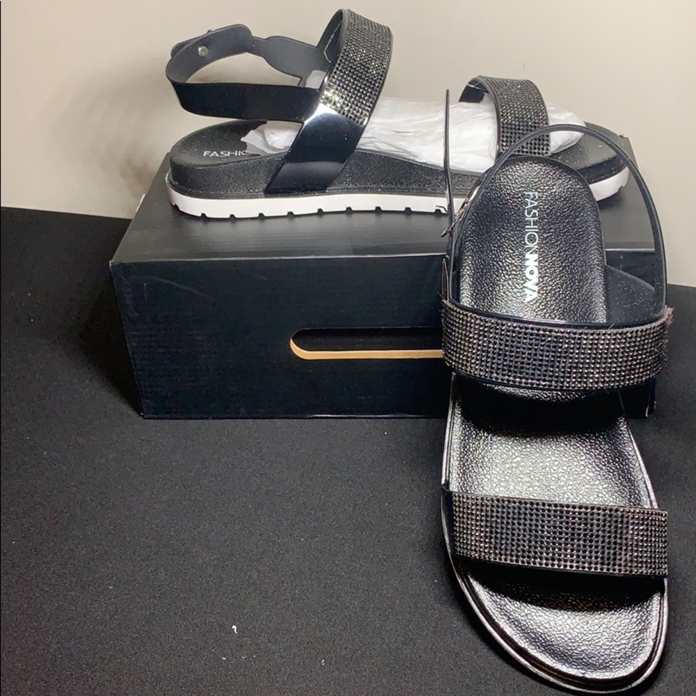 NEW Black Slides from FashionNova